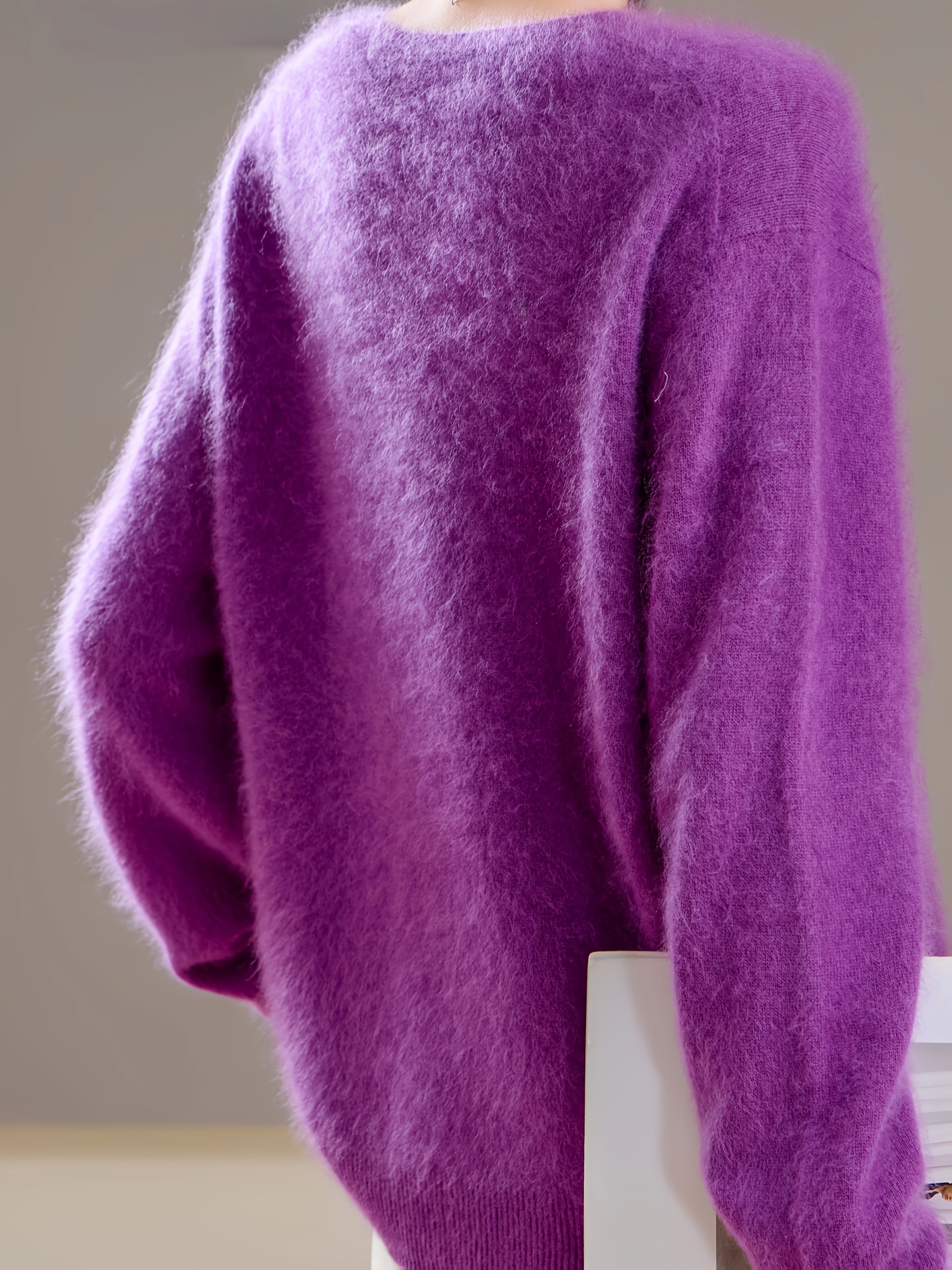 Colette | Women's Cashmere Wool Blend V-Neck Sweater
