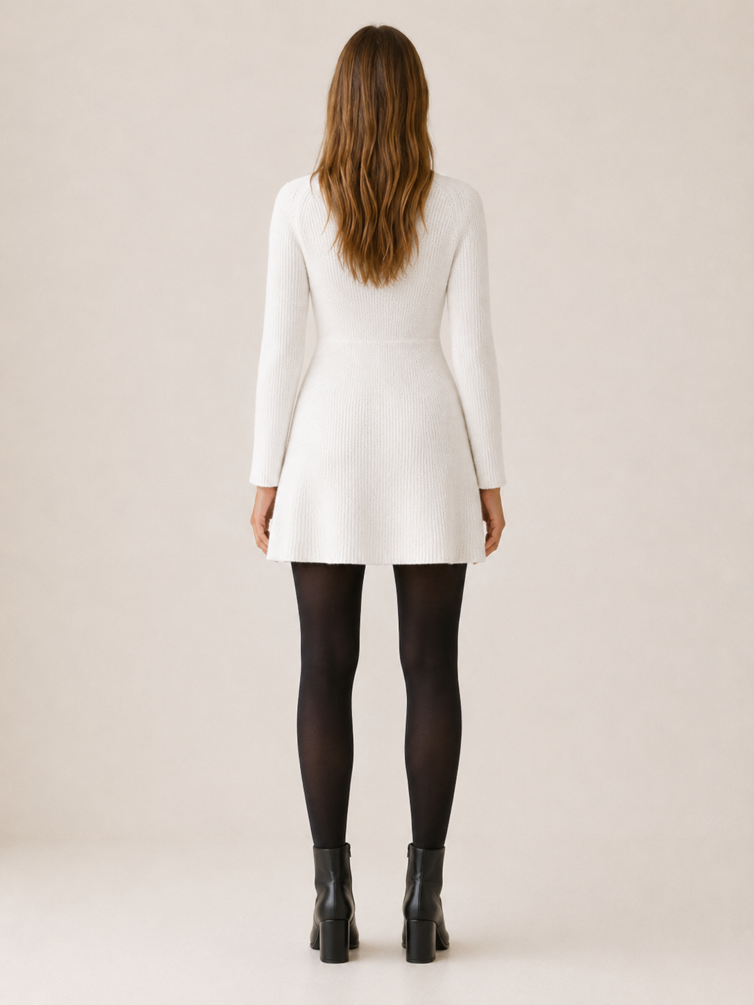 Amoret | Jumper Dress with Button Front and V-Neck