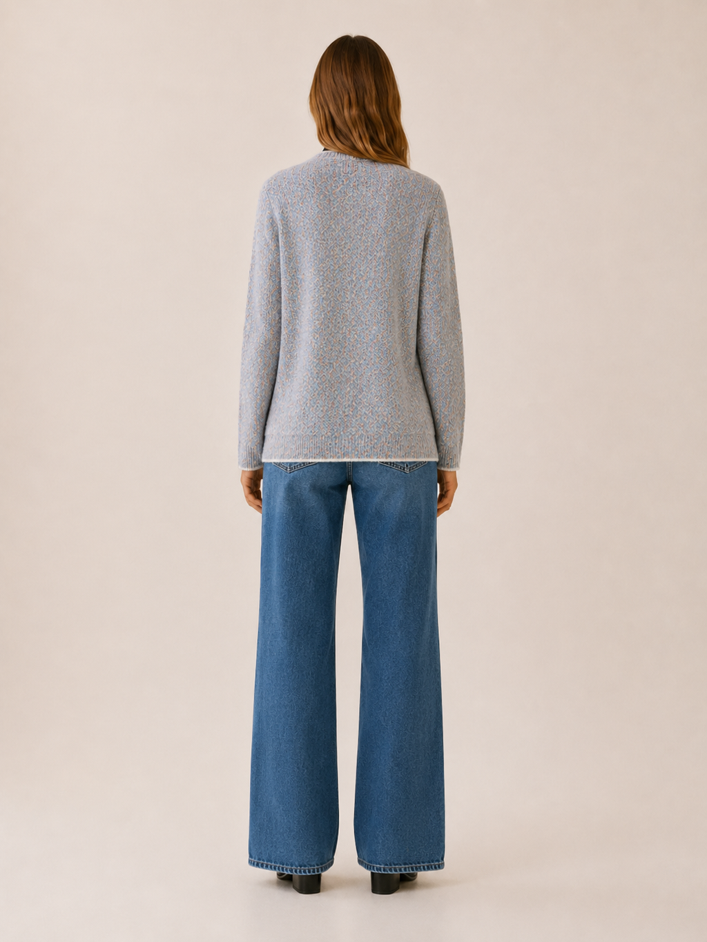Blythe | V-Neck Cardigan with Button Front and Pockets