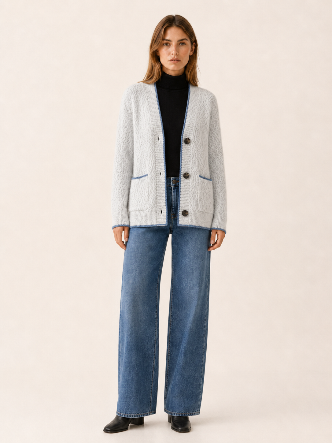 Blythe | V-Neck Cardigan with Button Front and Pockets