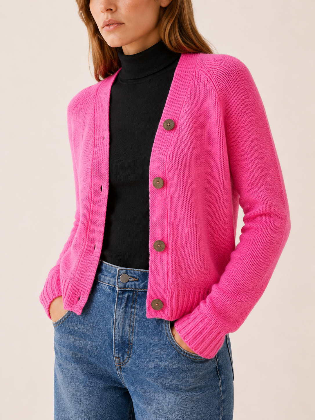 Corinne | Cropped Cardigan with V-Neck and Raglan Sleeves