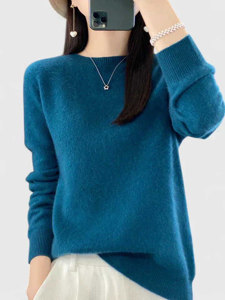 Rizalinda | Women's Crew Neck Wool Knit Sweater