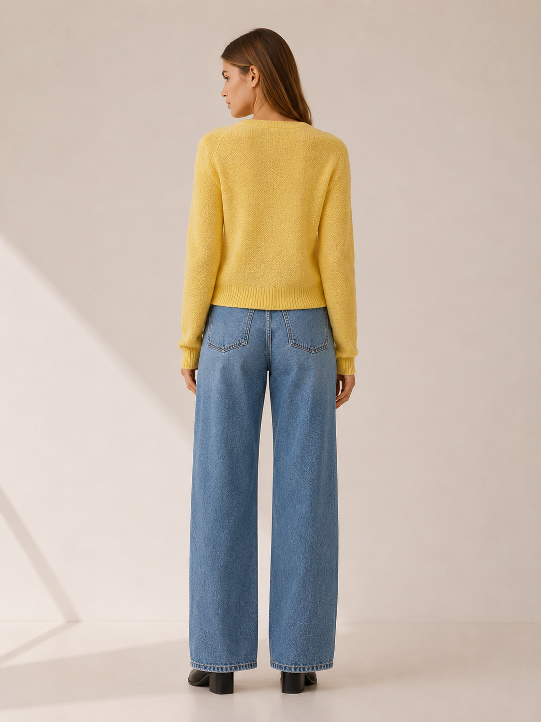 Eirian | Cropped Cardigan with Single-Button Front