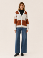 Ilaria | V-Neck Cardigan with Plaid Pattern and Button Front