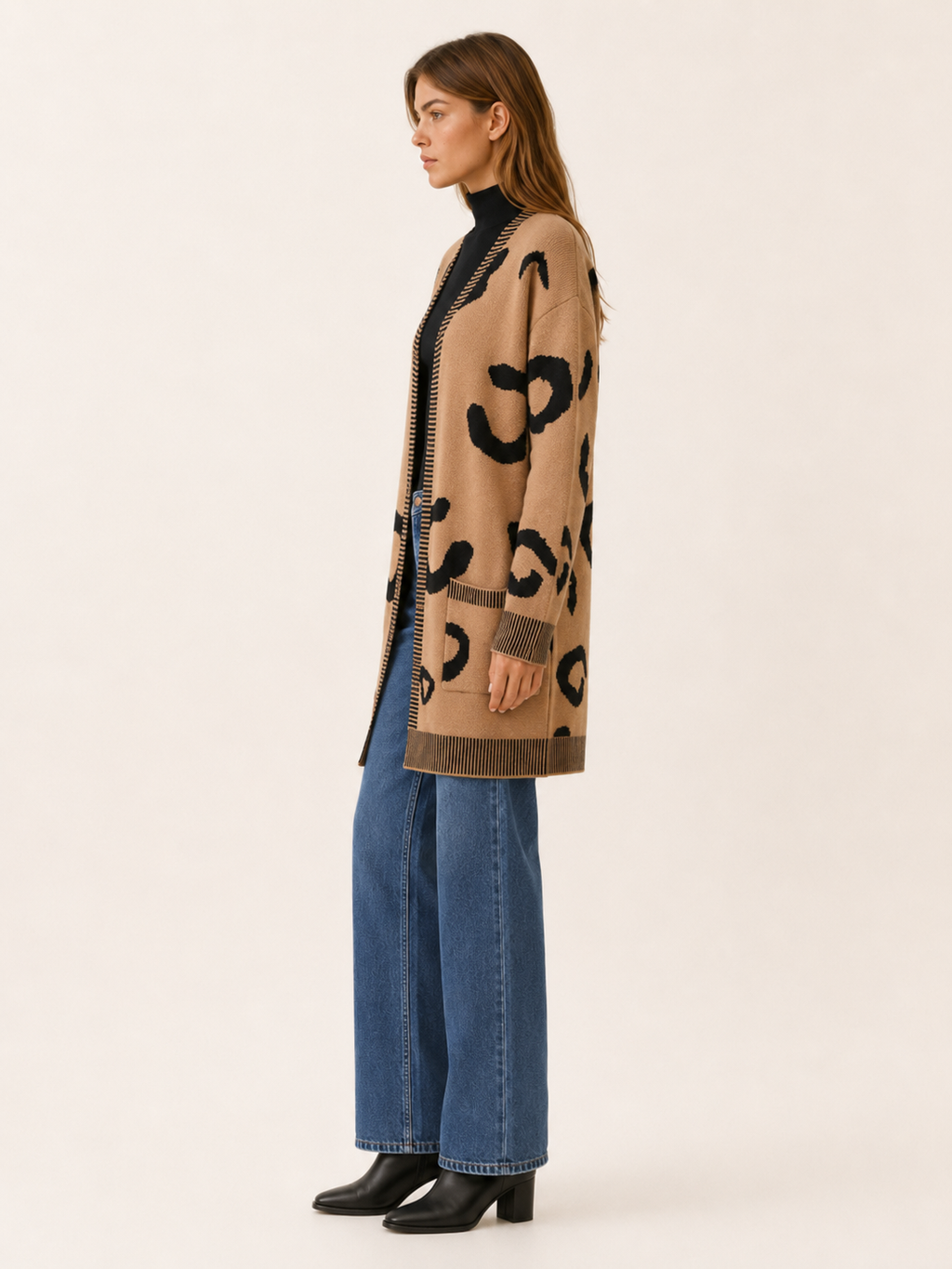 Lunara | Long Cardigan with Leopard Print and Front Pockets
