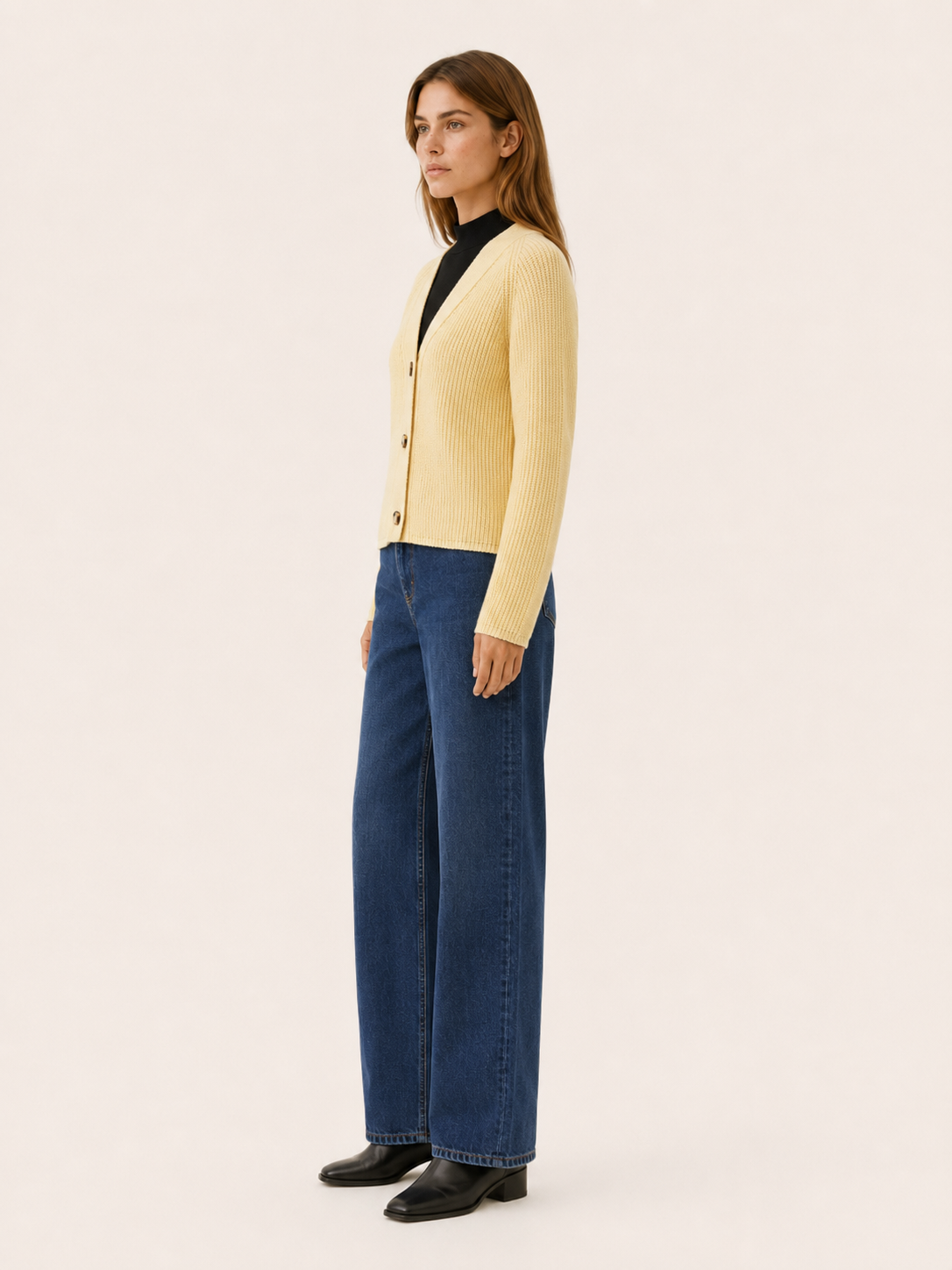 Lysandra | V-Neck Cardigan with Button Front and Ribbed Detail
