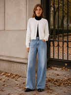Vaylora | Cropped Cardigan with Round Neck and Button Front
