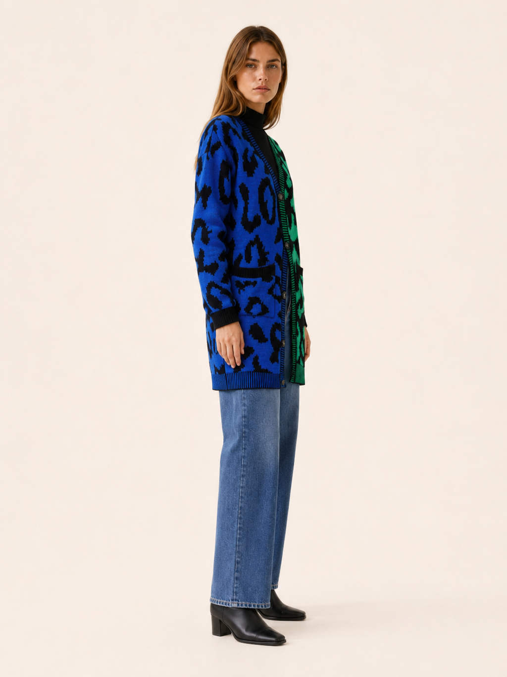 Zuleika | Long Cardigan with Leopard Print and Button Front